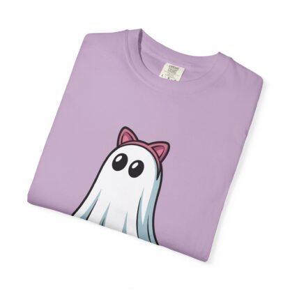 Cute ghost in a white sheet wearing pink cat ears on a Comfort Colors 1717 t-shirt orchid purple lavender.
